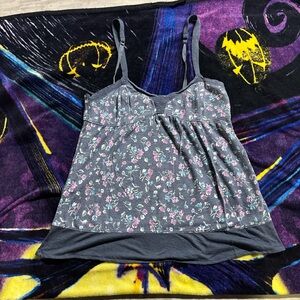 American Eagle Floral Gray Women's Top